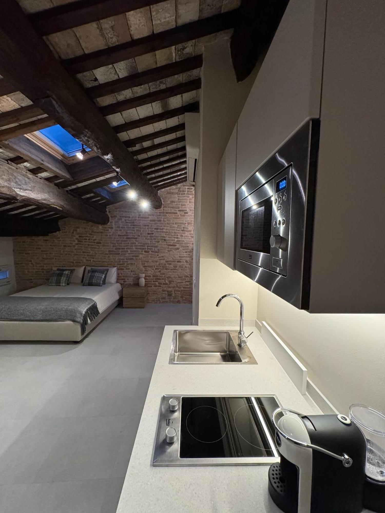 Noua Luxury Studio Apartments Равенна Екстер'єр фото