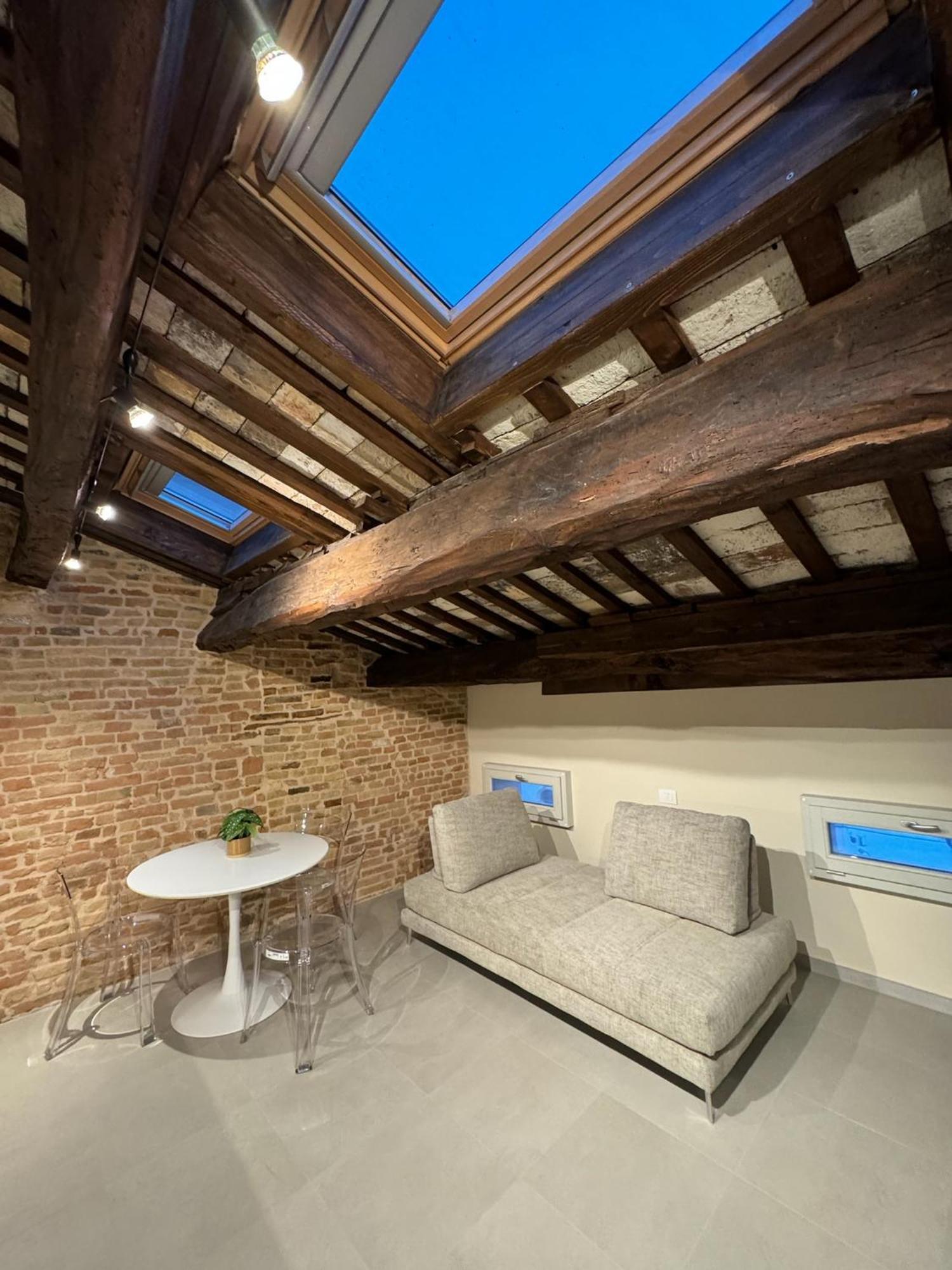 Noua Luxury Studio Apartments Равенна Екстер'єр фото